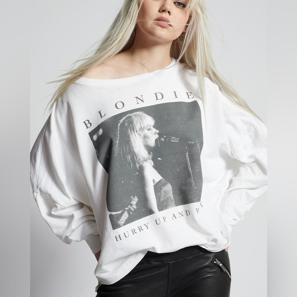 Recycled Karma Blondie Sweater - Picture 3 of 3